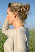 Lade das Bild in den Galerie-Viewer, Merinopullover "Emine"