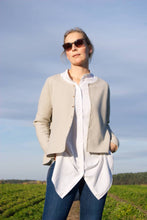 Lade das Bild in den Galerie-Viewer, Wollwalkjacke “Mae”