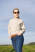 Lade das Bild in den Galerie-Viewer, Pullover "Elin"